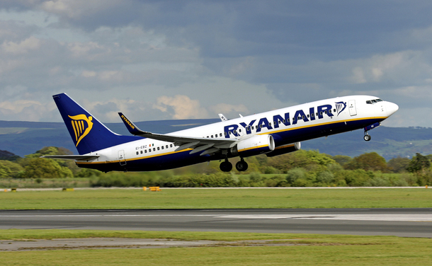 Ryanair está a contratar e terá dias de recrutamento no Porto/Lisboa
